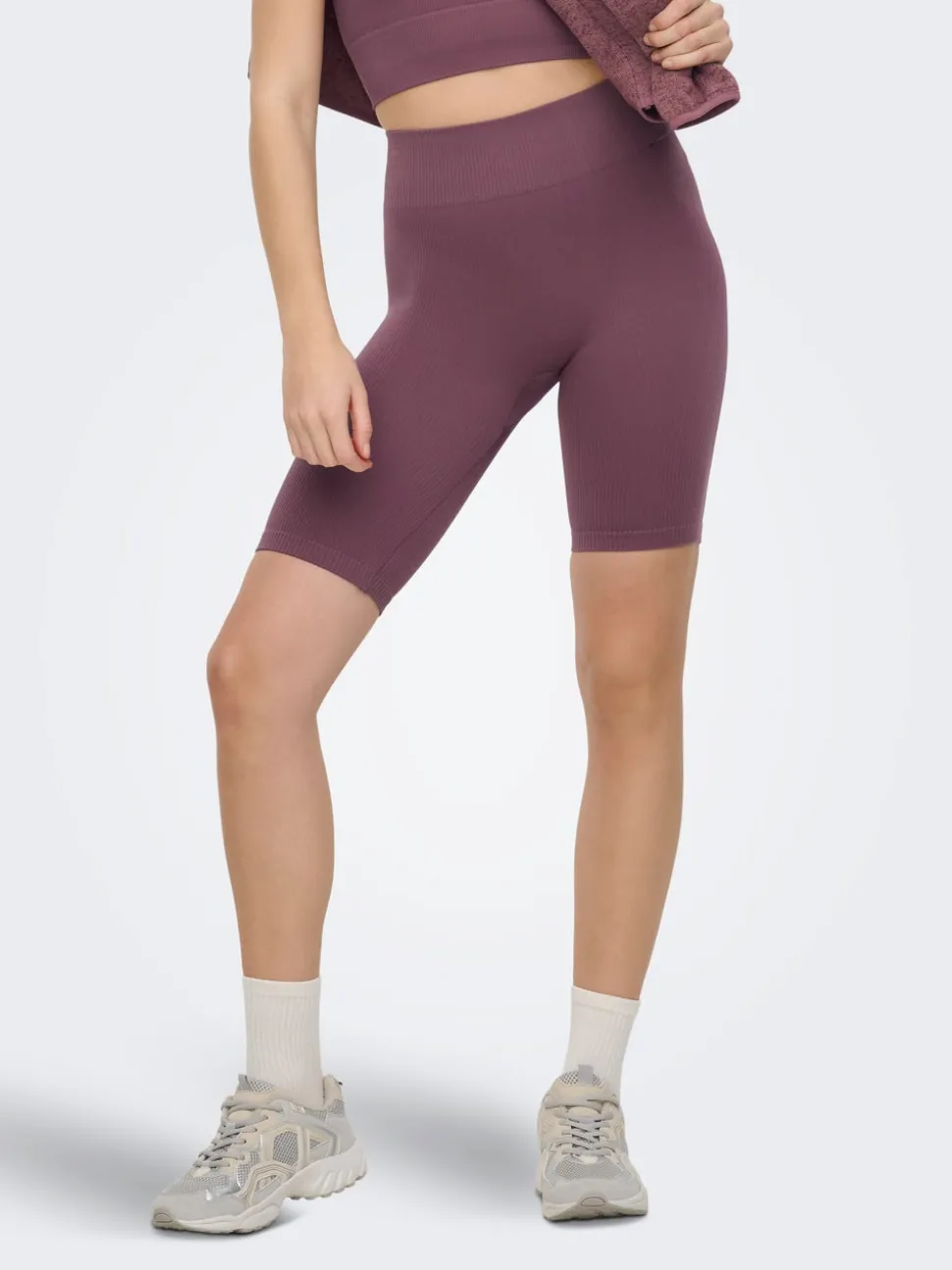 ONPJAIA Hög midja Slim Fit Cityshorts