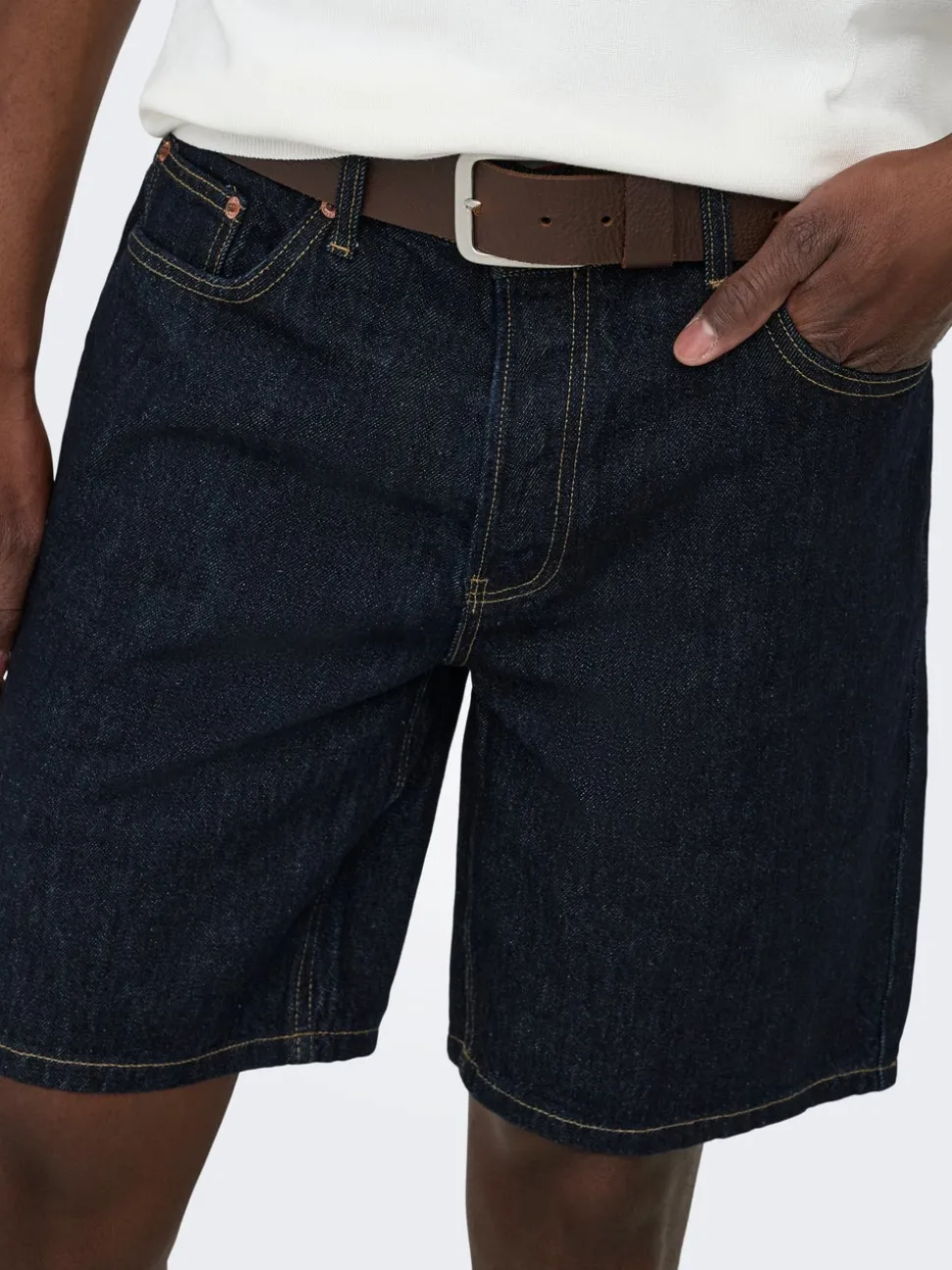 ONSEDGE Medelhög midja Rak passform Shorts