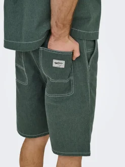 ONSEDGE Medelhög midja Rak passform Shorts i femficksmodell
