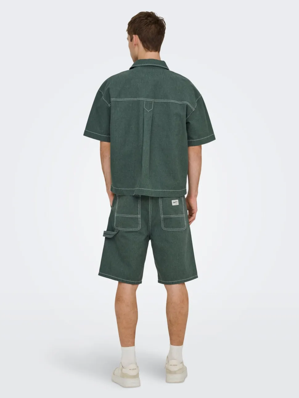 ONSEDGE Medelhög midja Rak passform Shorts i femficksmodell