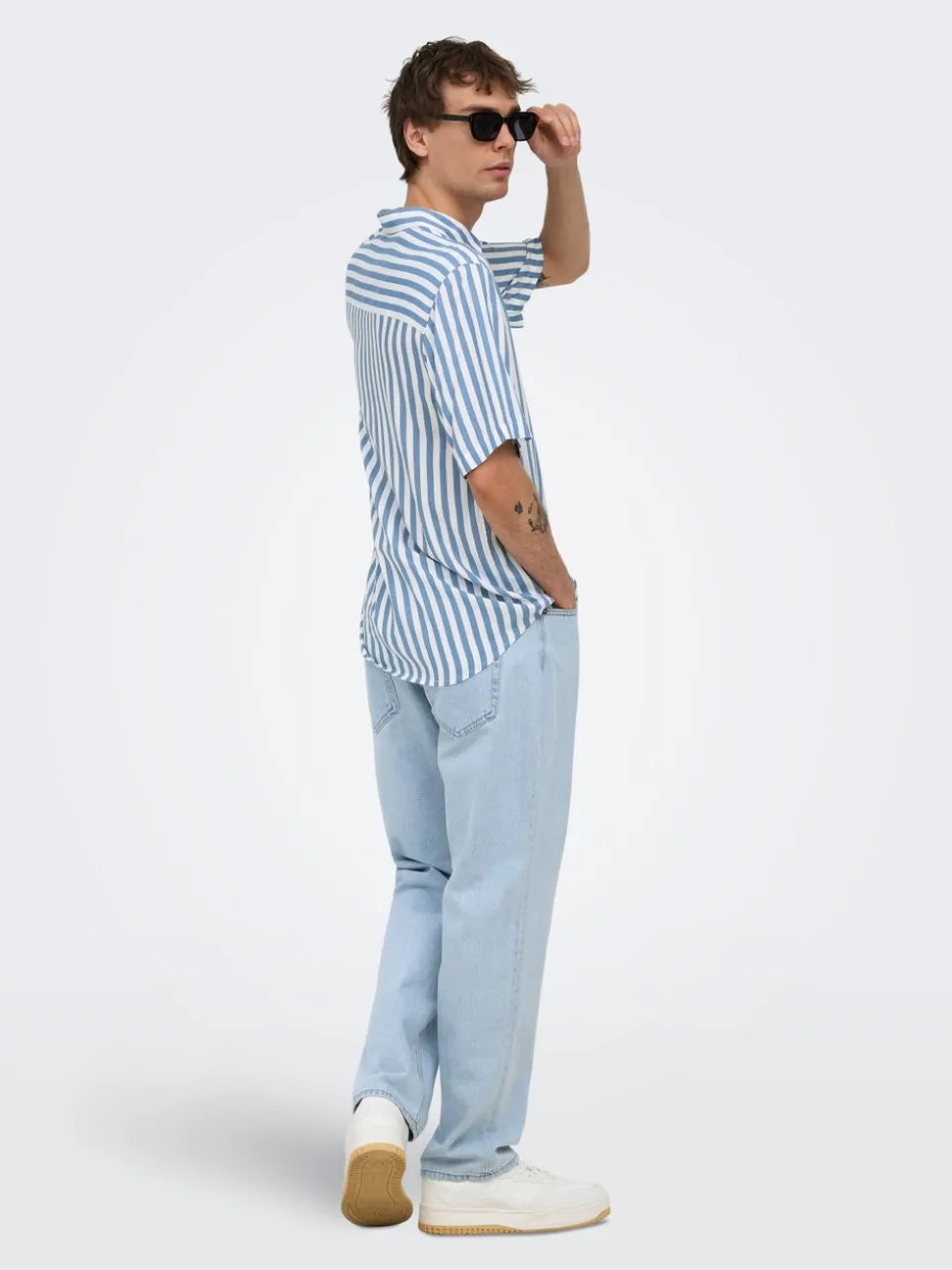 ONSEDGE Medelhög midja Rak passform Jeans