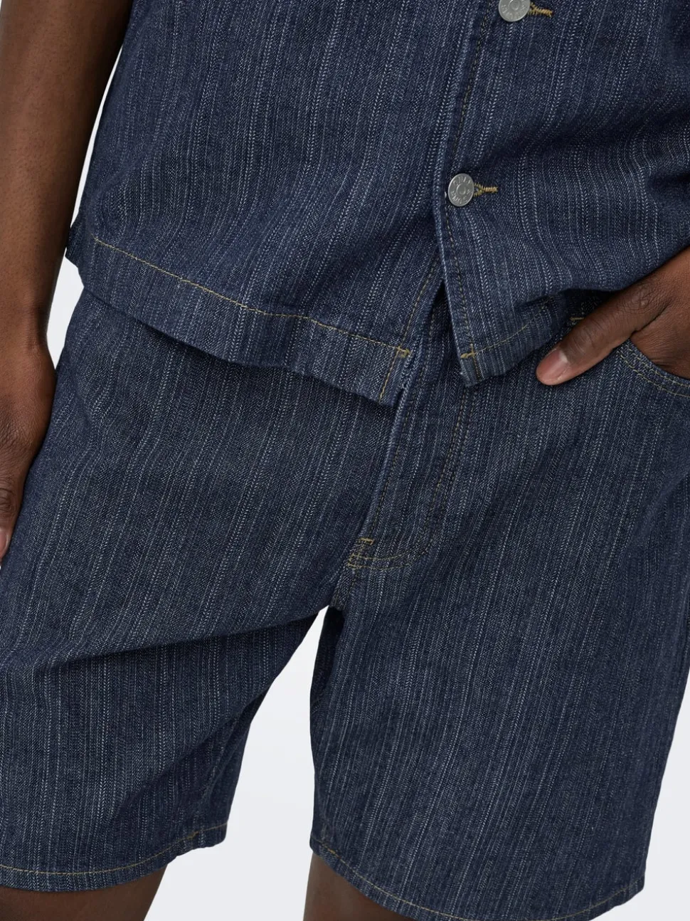 ONSFADE Medelhög midja Lös passform Shorts