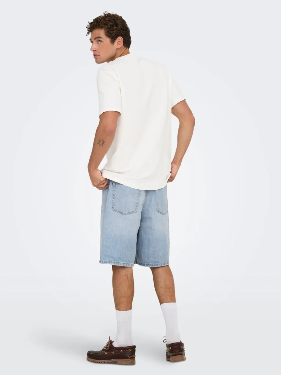 ONSFADE Medelhög midja Lös passform Shorts
