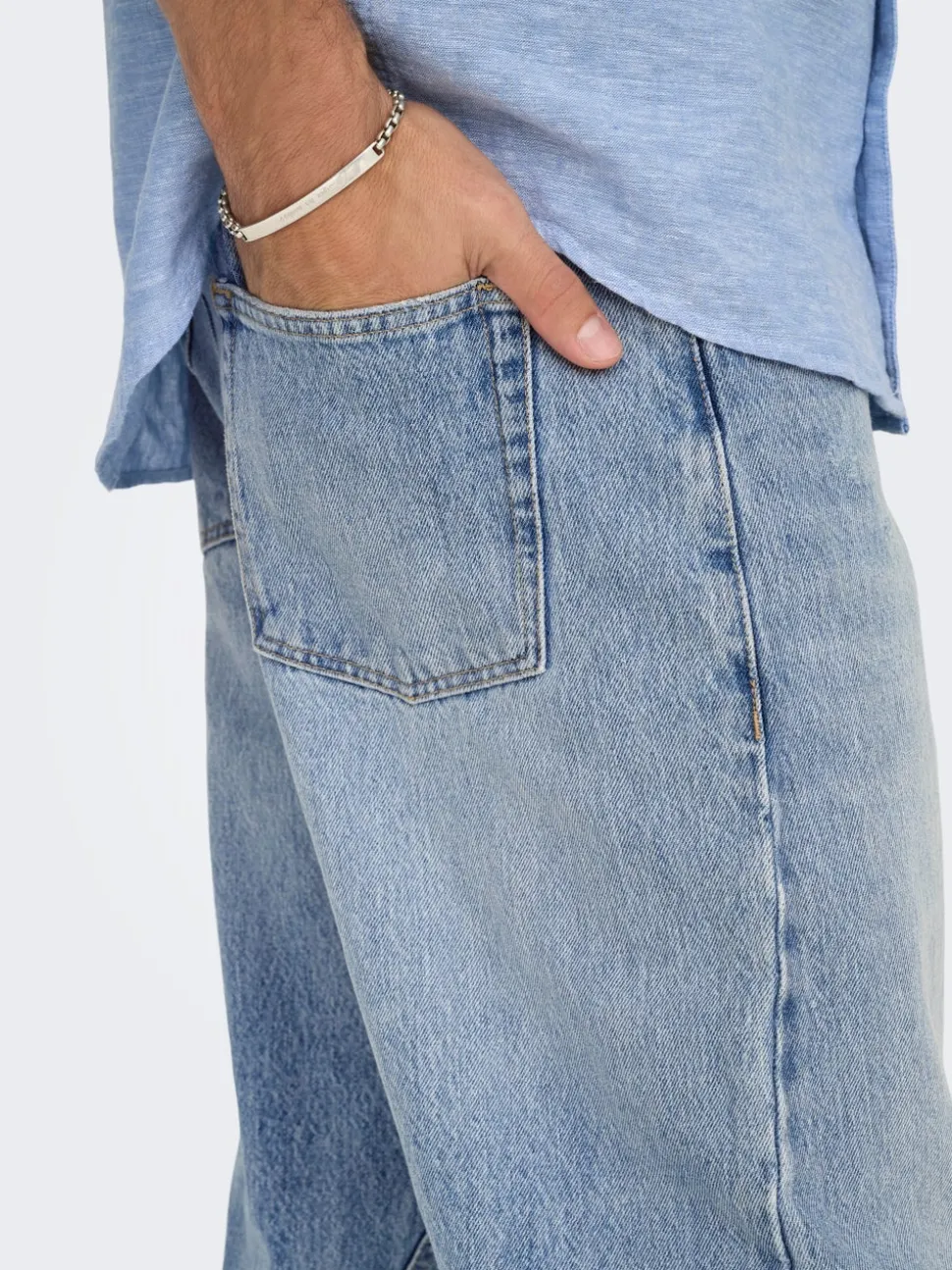 ONSFADE Medelhög midja Lös passform Jeans