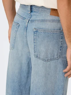 ONSFADE Medelhög midja Lös passform Jeans
