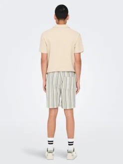 ONSTREV Medelhög midja Normal passform Shorts