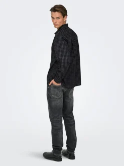 ONSYOKE Medelhög midja Avsmalnande passform Jeans